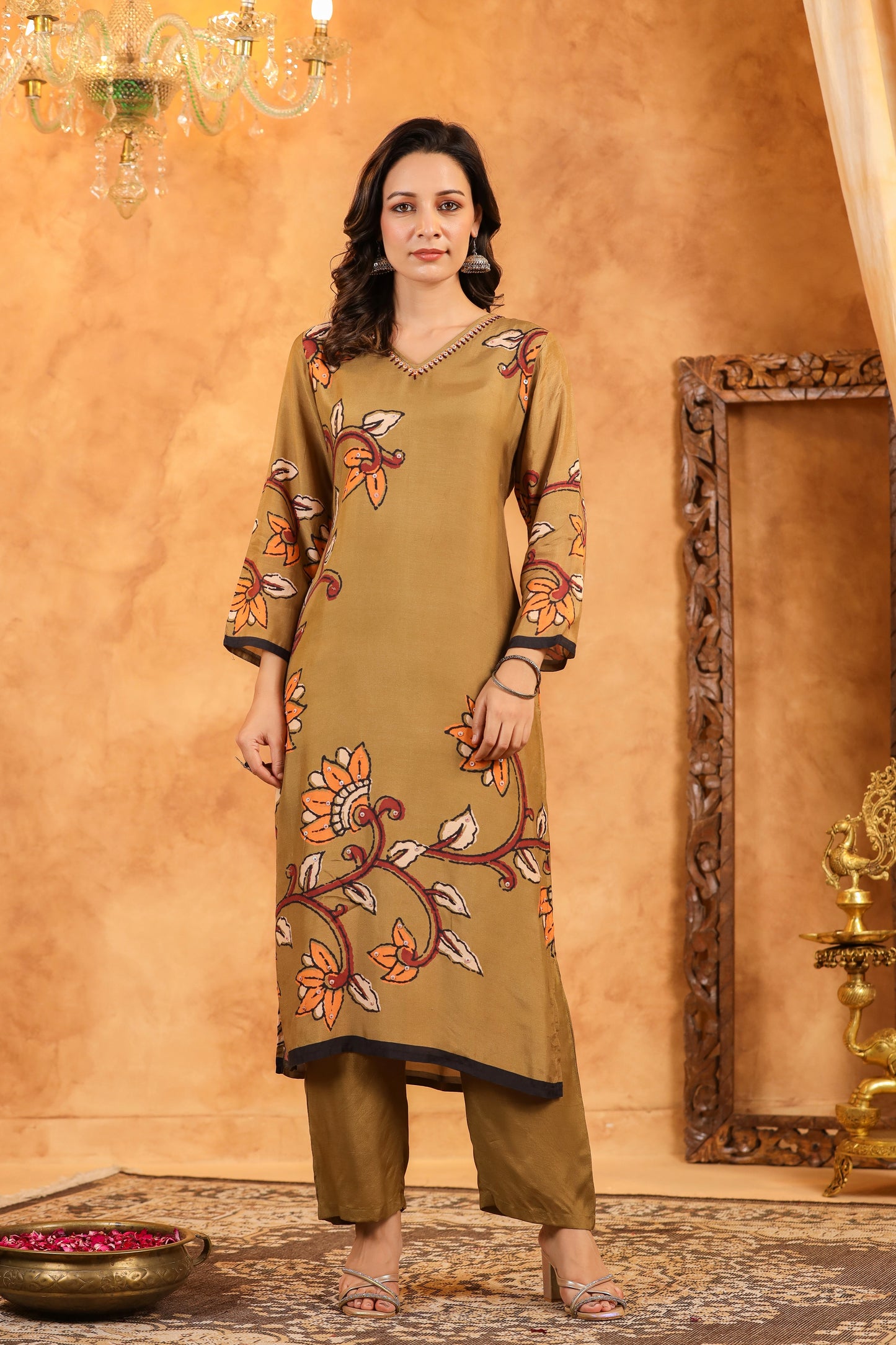 Brown Kalamkari Floral Muslin Suit Set