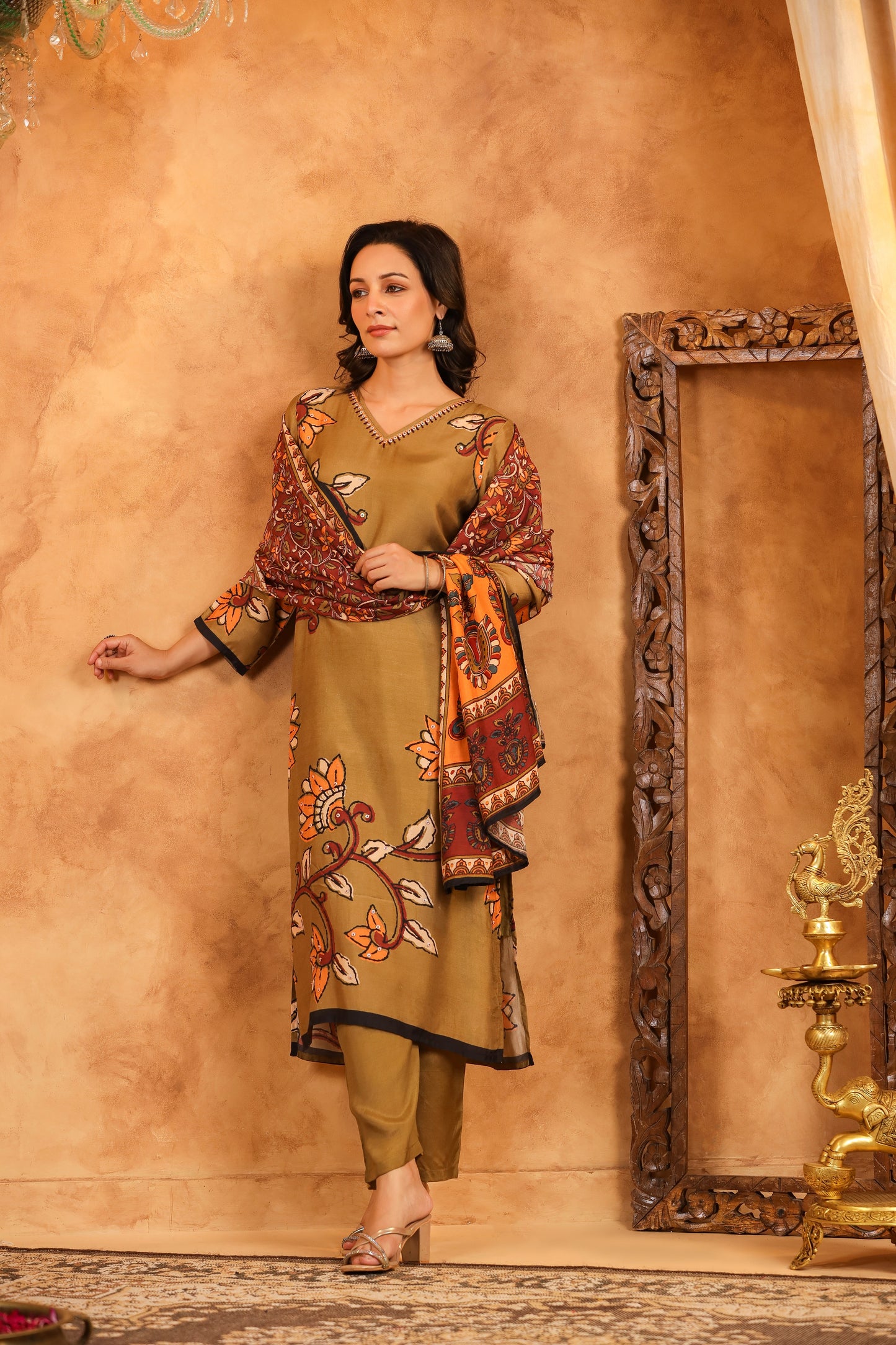 Brown Kalamkari Floral Muslin Suit Set