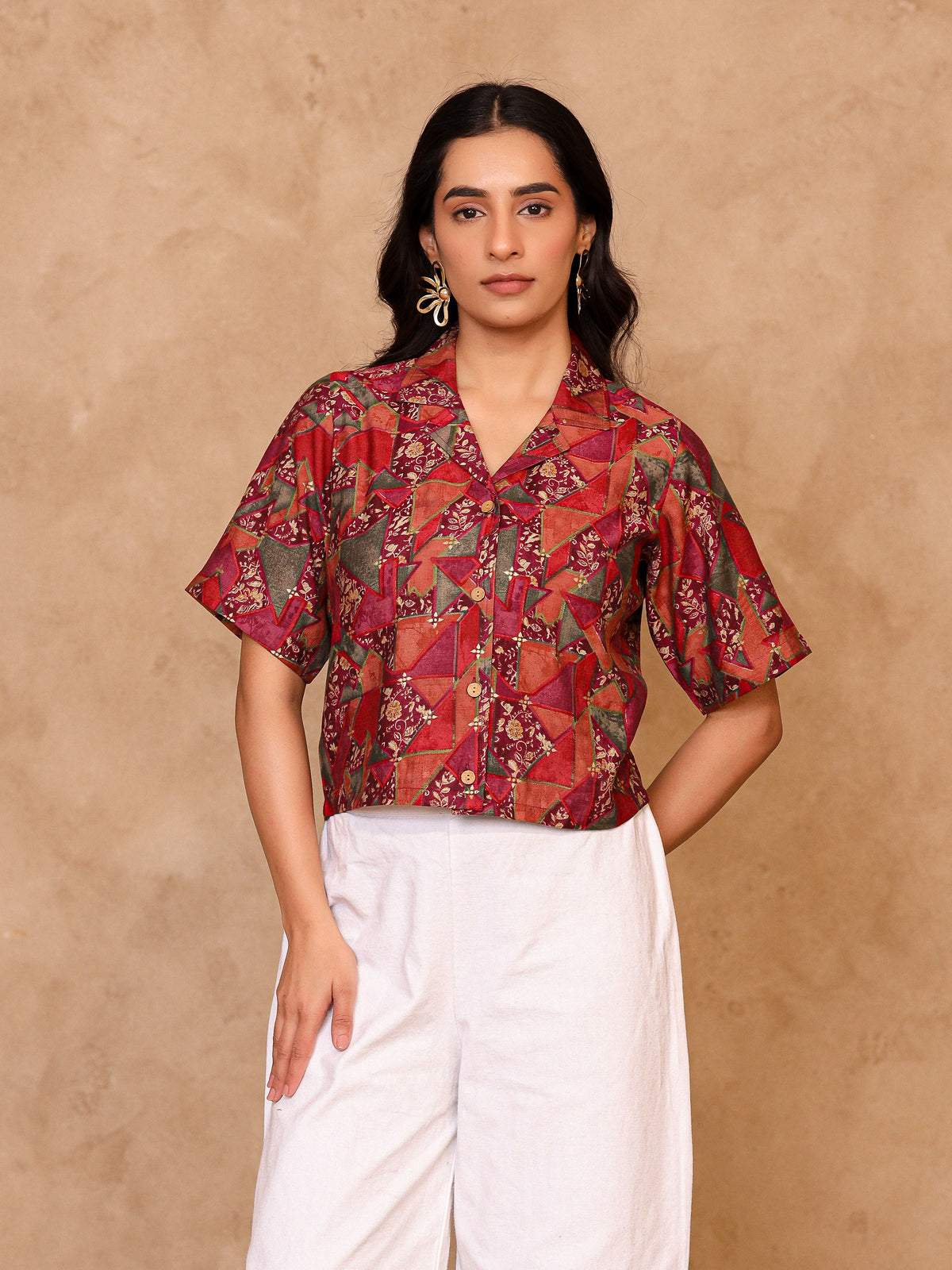 Remi Abstract Crop Shirt