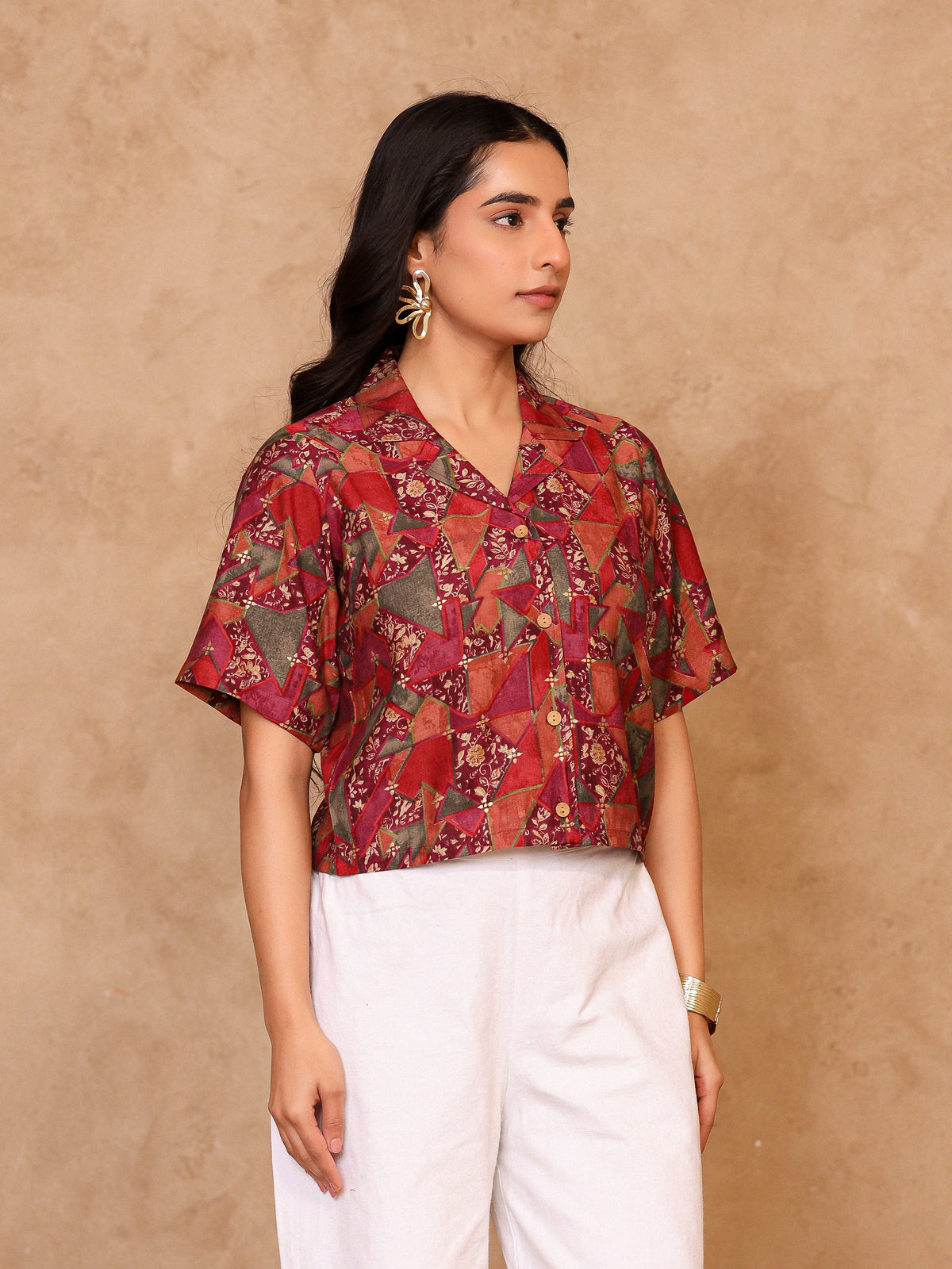 Remi Abstract Crop Shirt