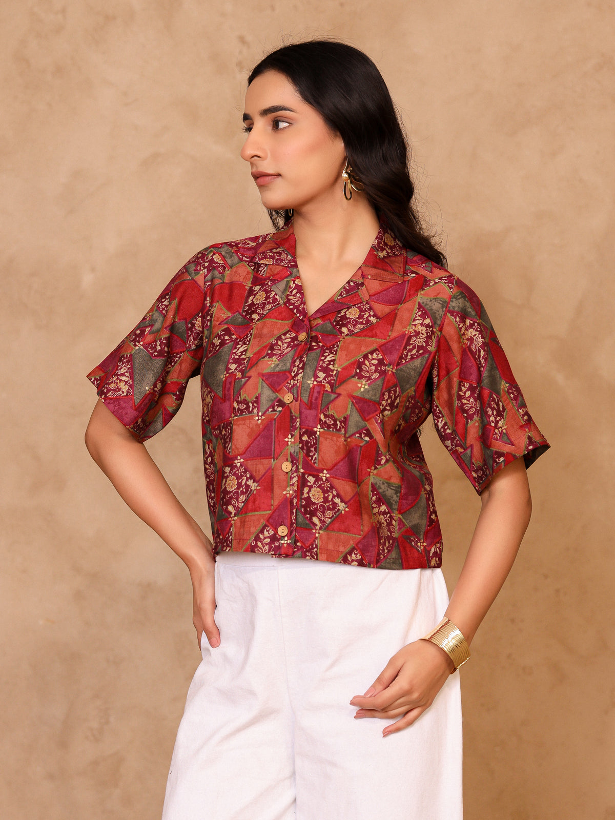 Remi Abstract Crop Shirt