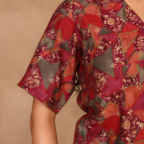 Remi Abstract Crop Shirt
