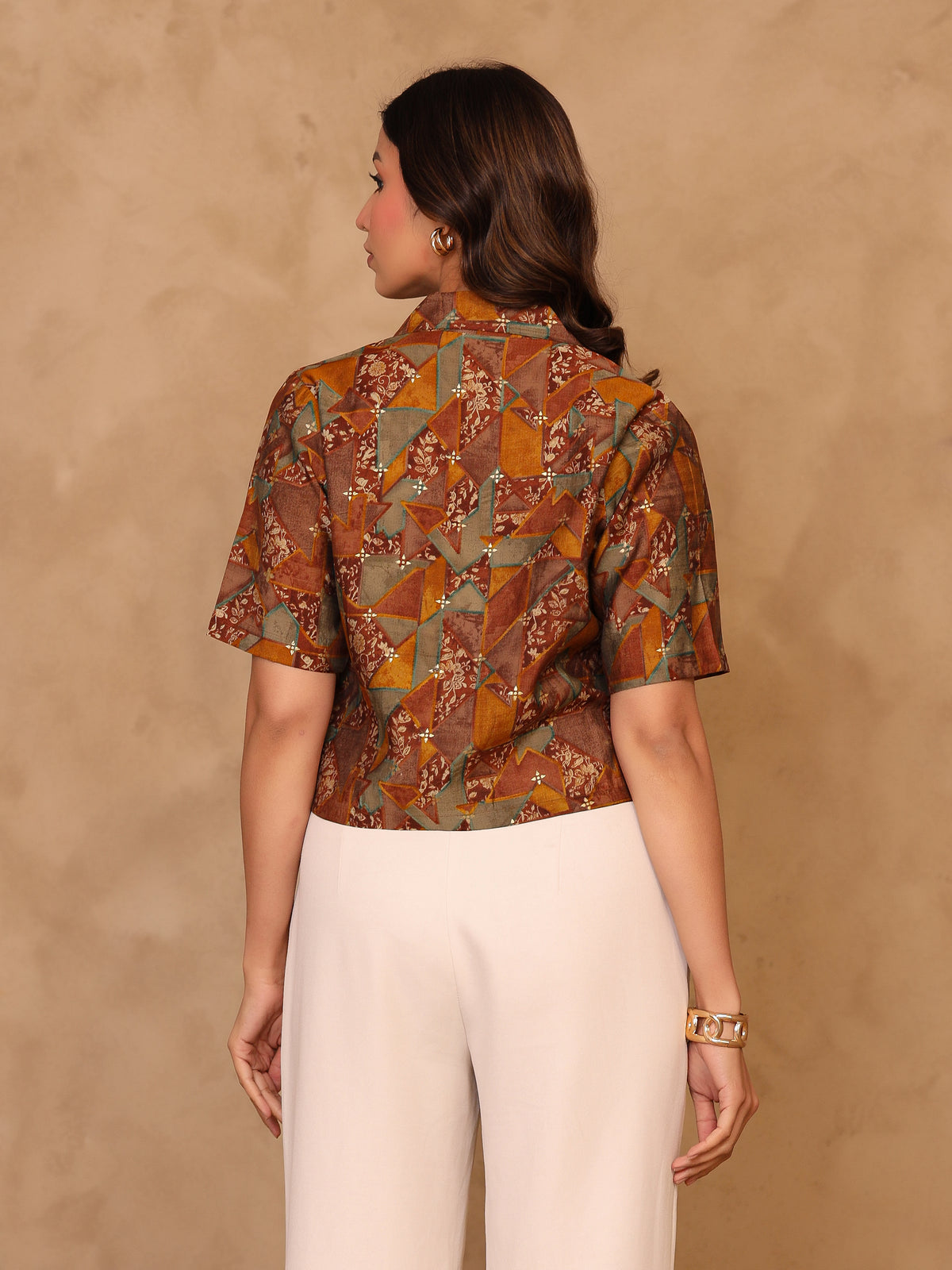 Remi Abstract Crop Shirt