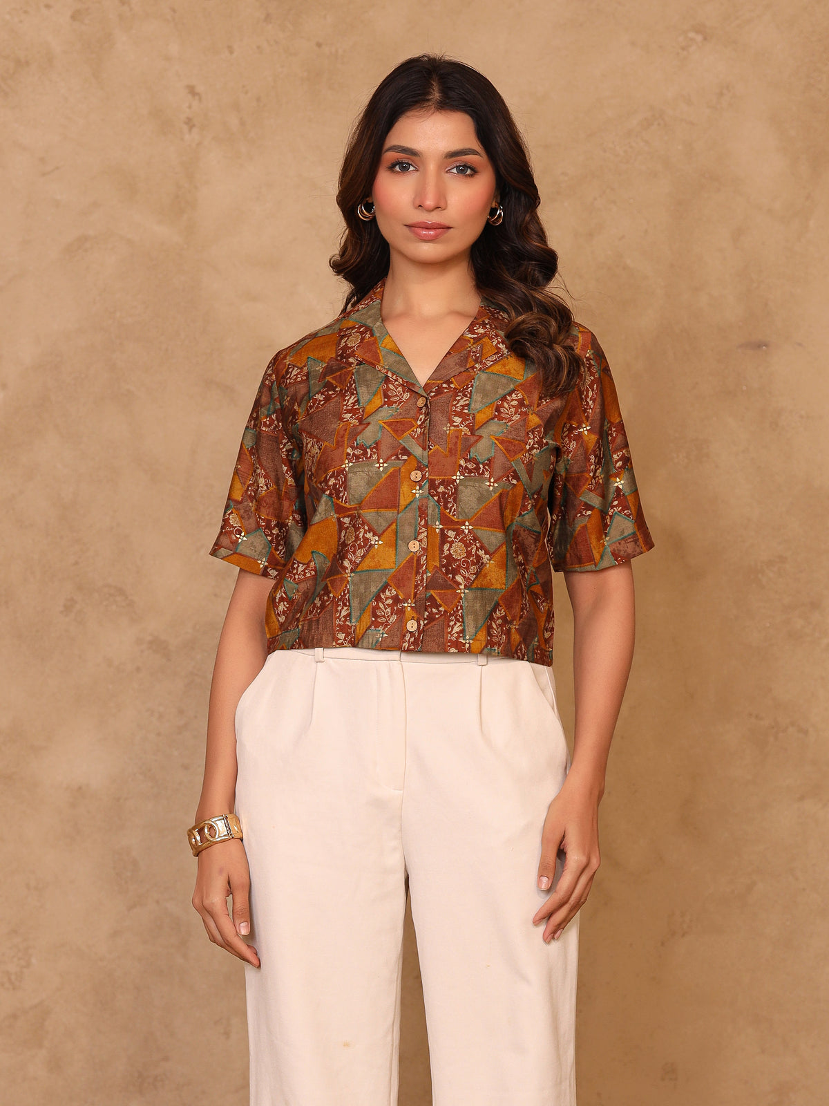 Remi Abstract Crop Shirt
